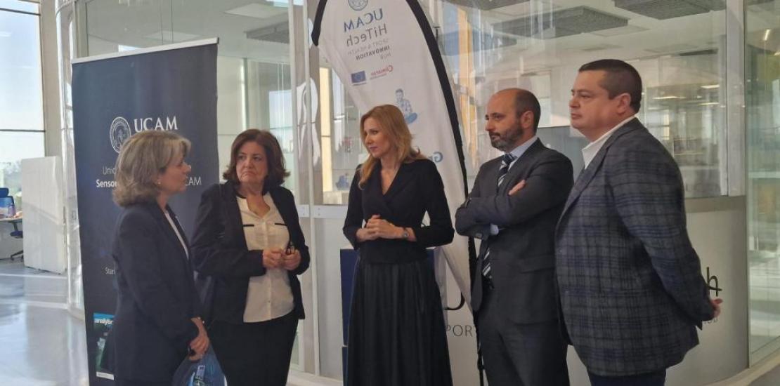 Estrella Núñez, UCAM Vice-Rector; María Dolores García, UCAM President; María Isabel López, Regional Minister; Joaquín Gómez, Director of INFO; and Luis Tejada, Director of UCAM Knowledge Transfer Office, before starting the meeting.
