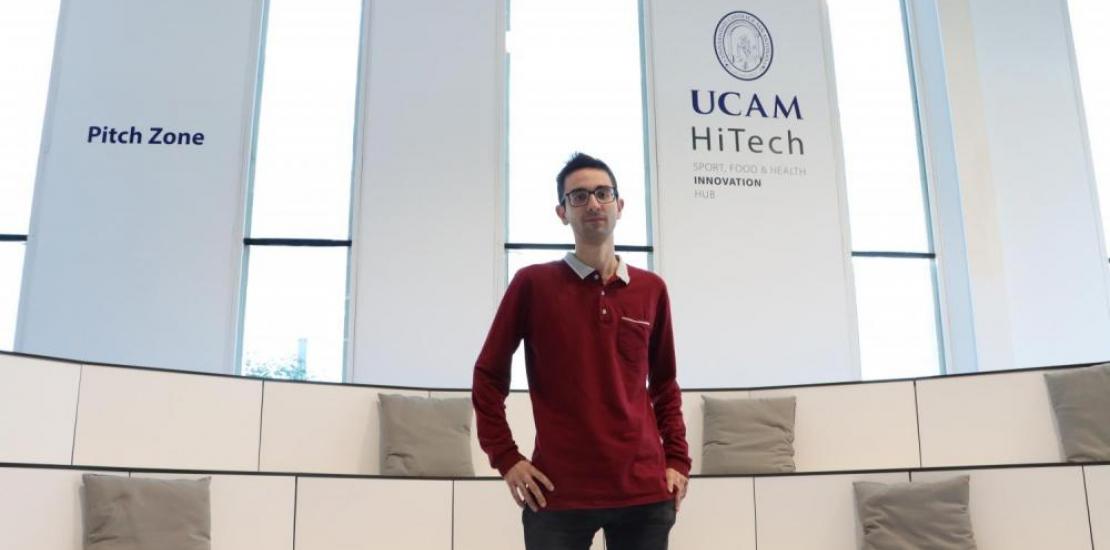 The researcher Alejandro Rodríguez at the UCAM HiTech