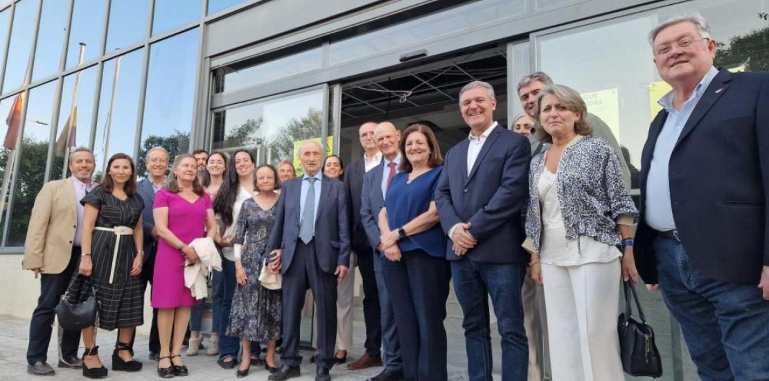 Group photo during the visit of Juan Carlos Izpisúa and Pedro Guillén to the UCAM headquarters in Madrid