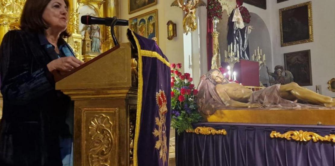 The UCAM President, María Dolores García, during the proclamation act of the Agrupación del Santo Sepulcro of Cartagena