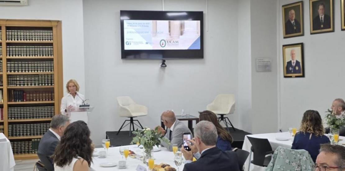 Josefina García, Rector of UCAM, during her speech.