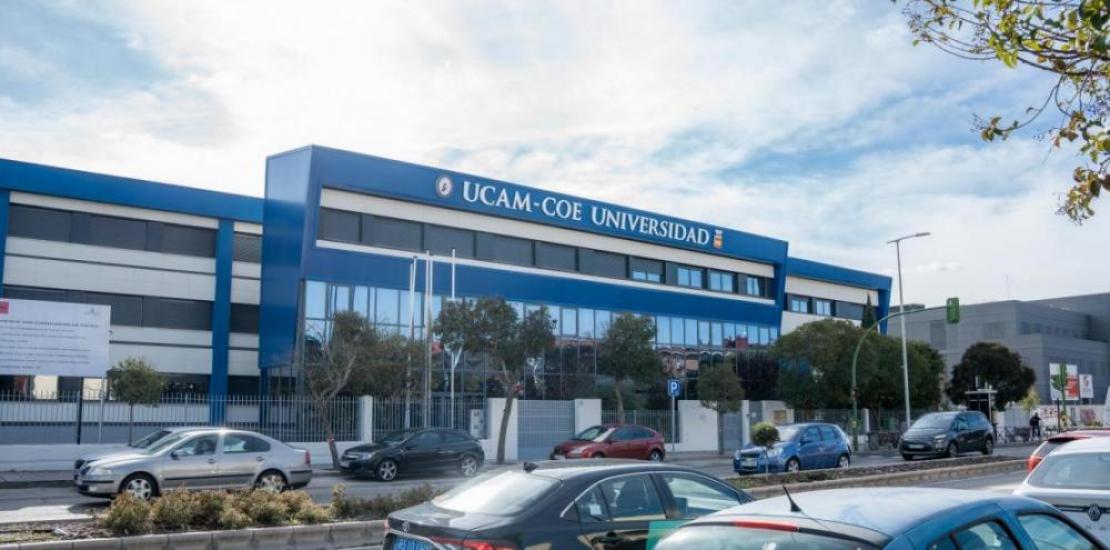 Facade of the UCAM-COE Universidad campus, Torrejón de Ardoz.