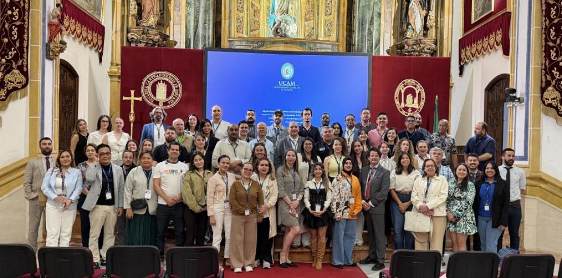 International agents alongside UCAM representatives.