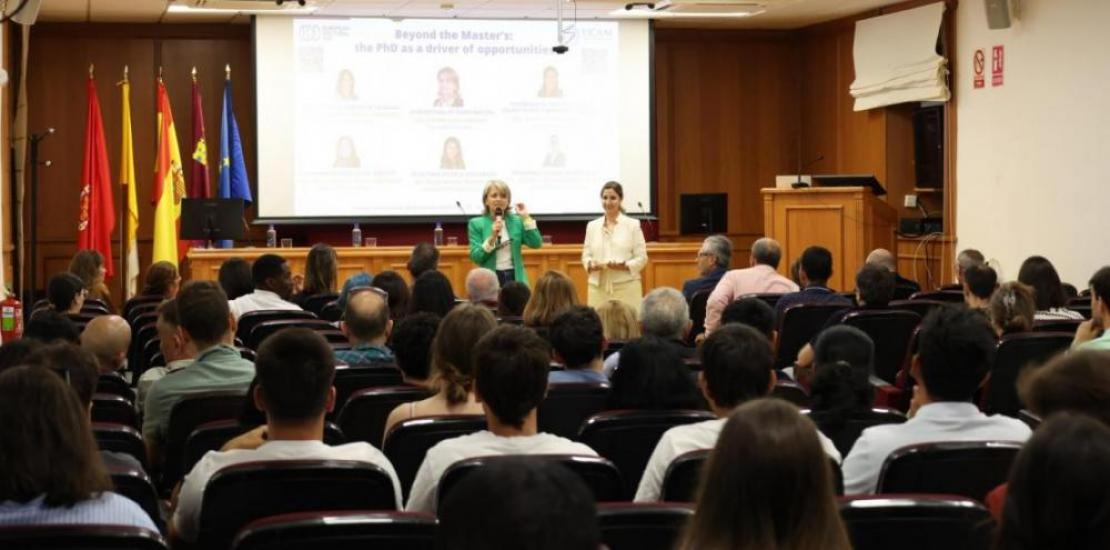 Vice-Rector for Research Estrella Núñez during her address at the conference, hosted at the Los Jerónimos Campus.