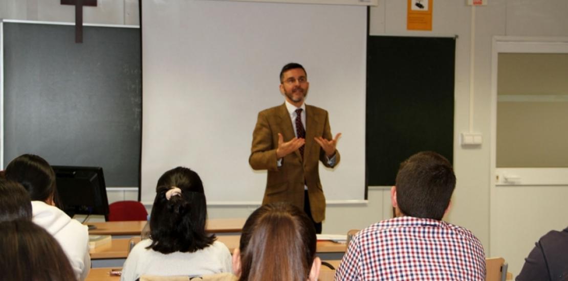 NATO chooses UCAM for the creation of a centre of excellence on “legal resilience” NATO chooses UCAM for the creation of a centre of excellence on “legal resilience”