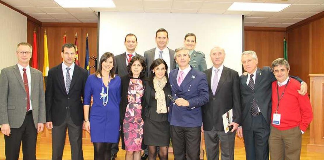 "We cannot fight a criminal organization without cutting off their income vessels" "We cannot fight a criminal organization without cutting off their income vessels"