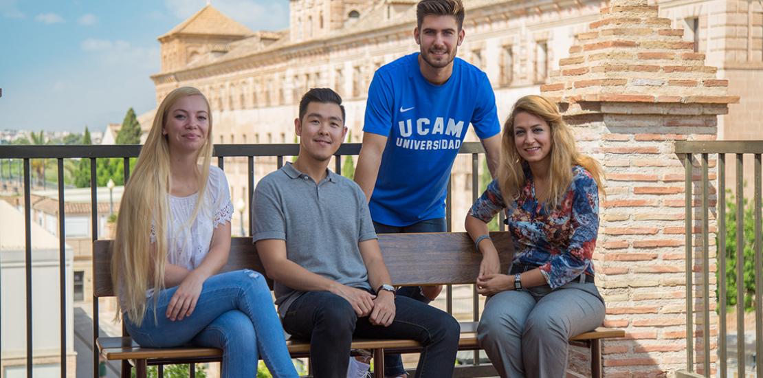 Universidad Católica de Murcia offers the widest range of courses in English Universidad Católica de Murcia offers the widest range of courses in English