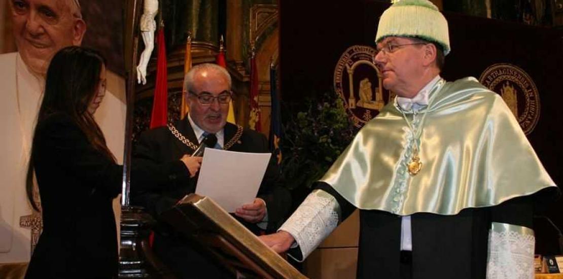 Thomas Bach: “The upholding of values is what makes UCAM The University of Sport” Thomas Bach: “The upholding of values is what makes UCAM The University of Sport”