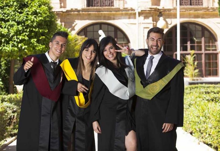 Scholarships for postgraduate study in technologies