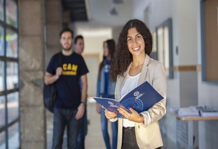 Application at UCAM: a checklist of documents