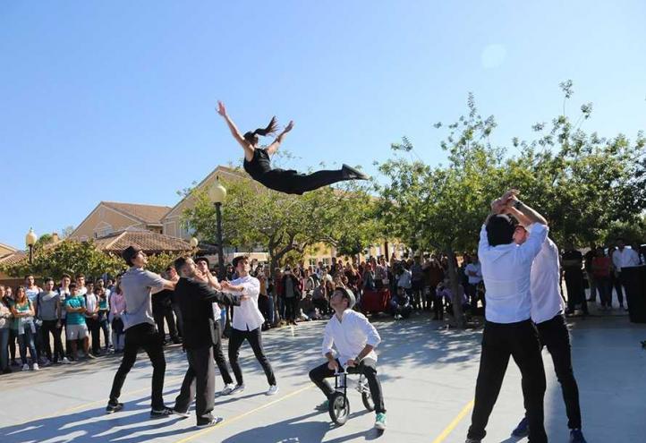 Music, dance and gastronomy to close the university Welcome Days #HolaUCAM