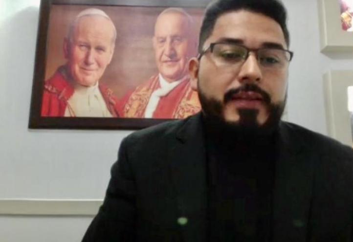  Fabián Andrés Ramos, from the Diocese of Armenia (Colombia), during his presentation