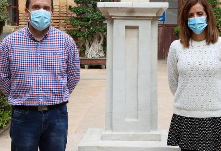 Researchers Horacio Pérez Sánchez, from the BIO-HPC Group of the UCAM, and Irene Martínez Martínez, from the Murcian Institute of Biosanitary Research (IMIB)