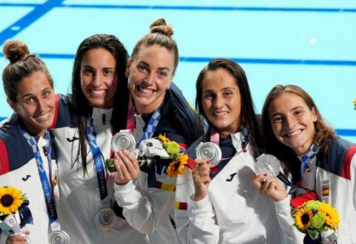 The Spanish water polo team wins silver at Tokyo 2020 (COE)