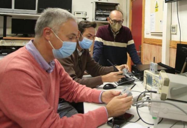 The members of the ADOS project will work with artificial intelligence integrating IoT and blockchain smart devices with the goal of making areas such as water, noise and autonomous vehicle monitoring more reliable and secure.