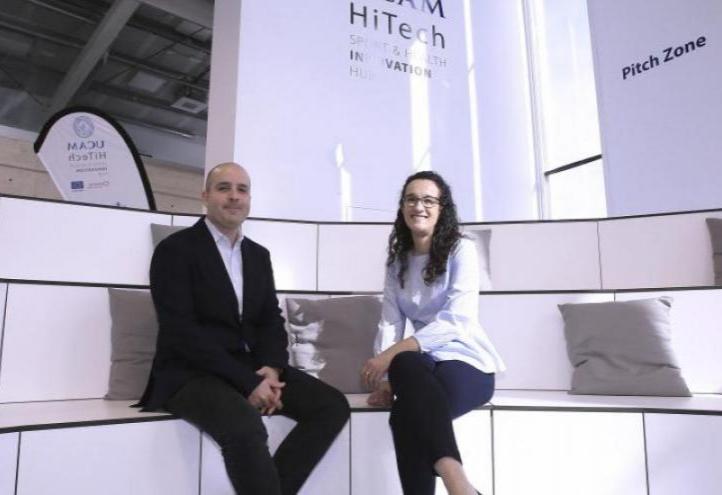 Researchers María Cuartero and Gastón Crespo, in the high-tech incubator UCAM HiTech, where they will develop their work