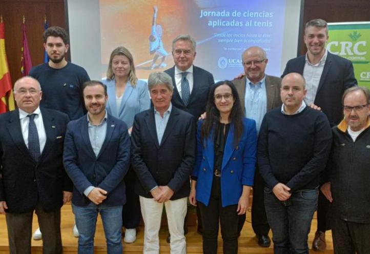 Taking care of the tennis players during their training, key to avoiding future injuries