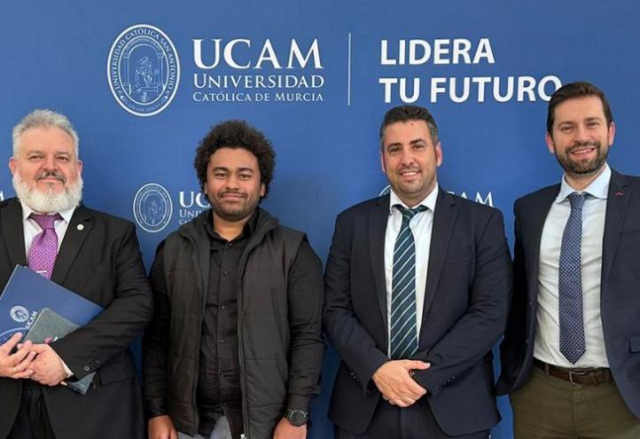 UCAM joins forces with AGES to open a Spanish language school in Egypt