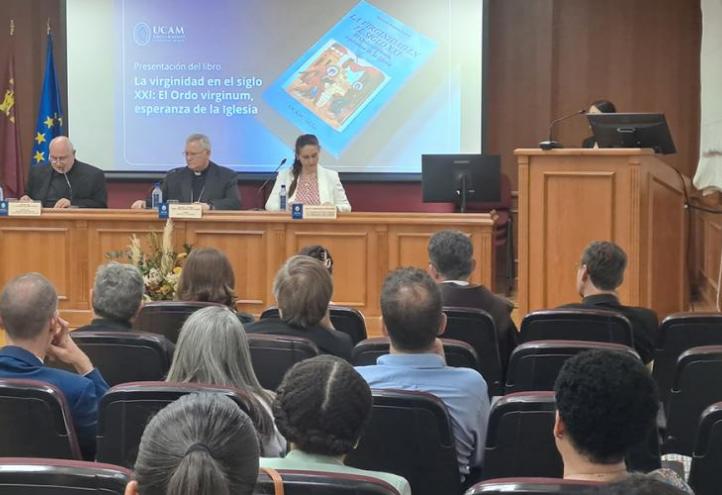 UCAM publishes a book on the charism of consecrated virginity in the Church 