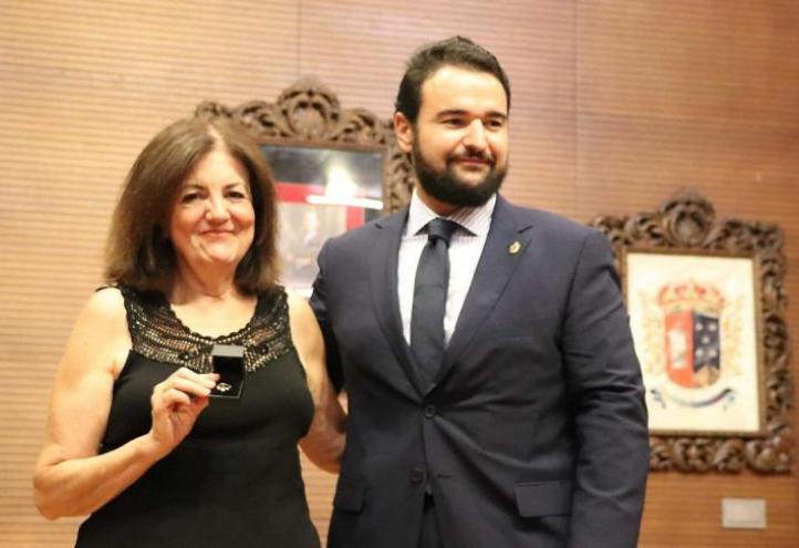 The Castillete de Oro Is Sent to Heaven in the Name of José Luis Mendoza