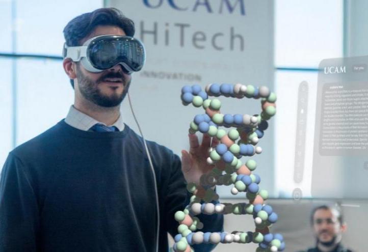 Snapshot of a training session at UCAM HiTech, using Apple&#039;s &#039;Vision Pro&#039; to &#039;touch&#039; DNA.