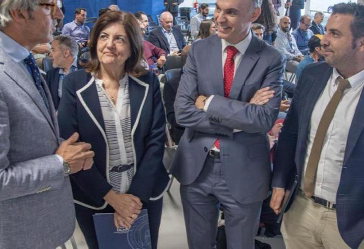 Moments before the inauguration of the LifeTech Summit organised by UCAM HiTech.