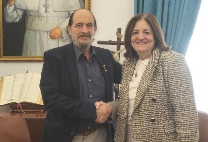 María Dolores García, UCAM President, and Francisco Palazón, AFACMUR President, at the University Campus in Murcia. María Dolores García, UCAM President, and Joaquín Zapata, Mayor of La Unión, at the Los Jerónimos Campus