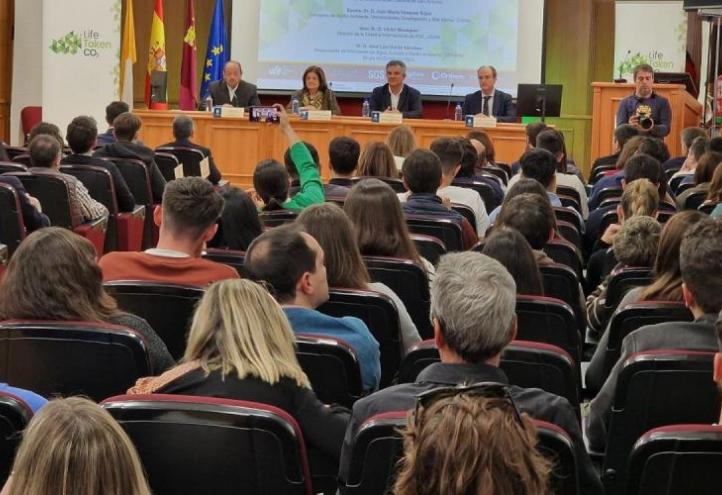 Opening of the international conference. On the main table, from left to right: Víctor Meseguer, María Dolores García, Juan María Vázquez and José Luis Durán