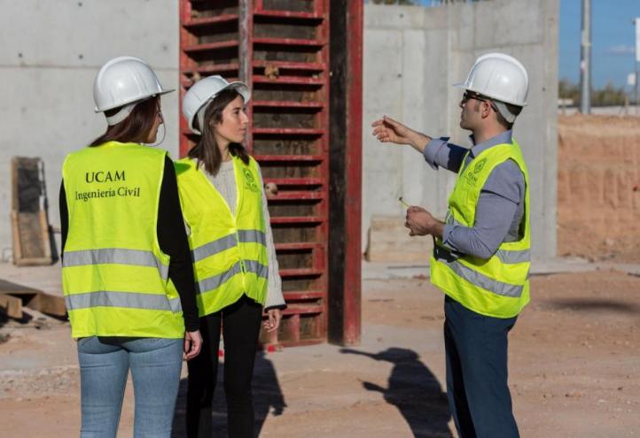 Practical training in small groups is one of the key features of UCAM