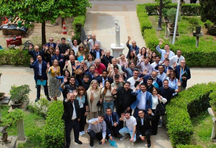 Group photo of those attending the event held at the Los Jerónimos Campus.