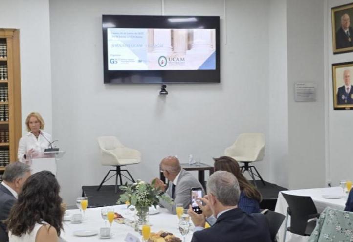 Josefina García, Rector of UCAM, during her speech.