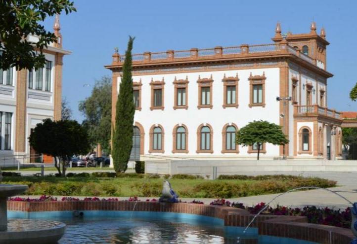 UCAM-ESESA headquarters, located in the emblematic 'La Tabacalera' complex in Malaga.