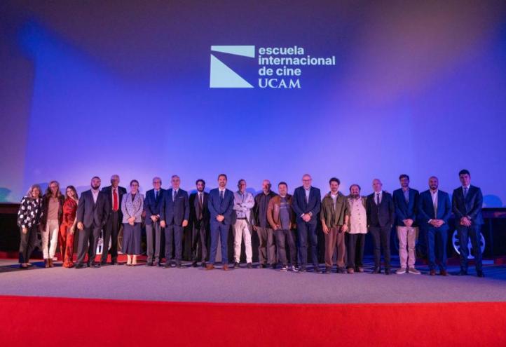 The Director of the School alongside the program coordinators and representatives from various audiovisual industry associations.