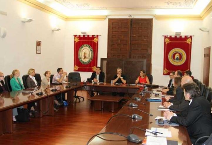 Professionals from prominent German multinational companies carry out their PhD at UCAM