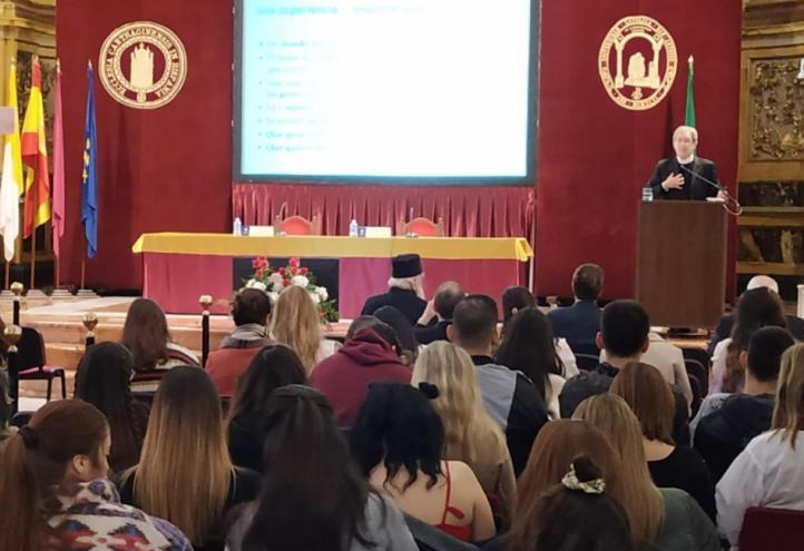 Protecting the weakest and migrants is key to achieving peace in the world