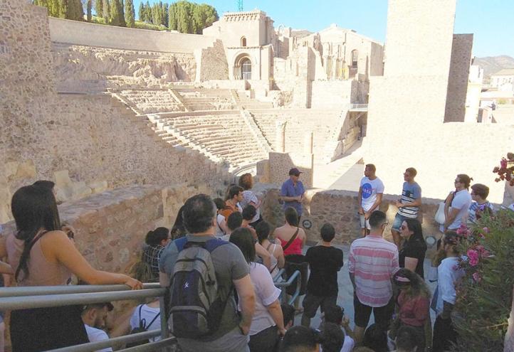 UCAM during summer: languages, volunteering, sports and entrepreneuring