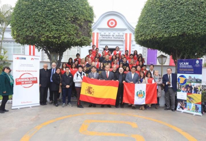 UCAM teachers and students return after an intense month of volunteering in Peru