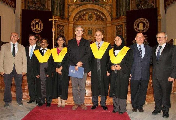 Doctors from UCAM&#039;s headquarters in Dubai graduate in Los Jeronimos