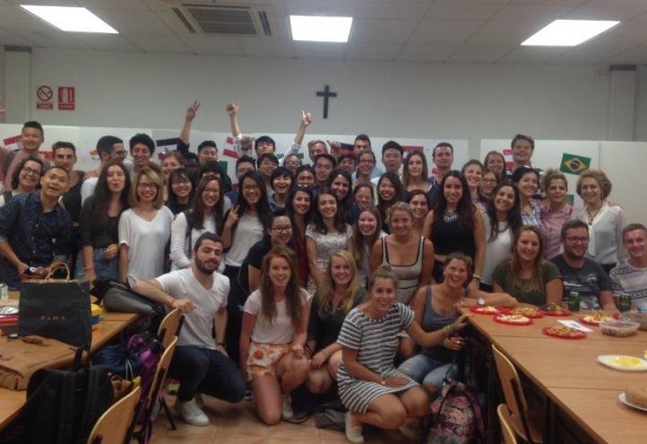 UCAM Language School holds lunch for International Students