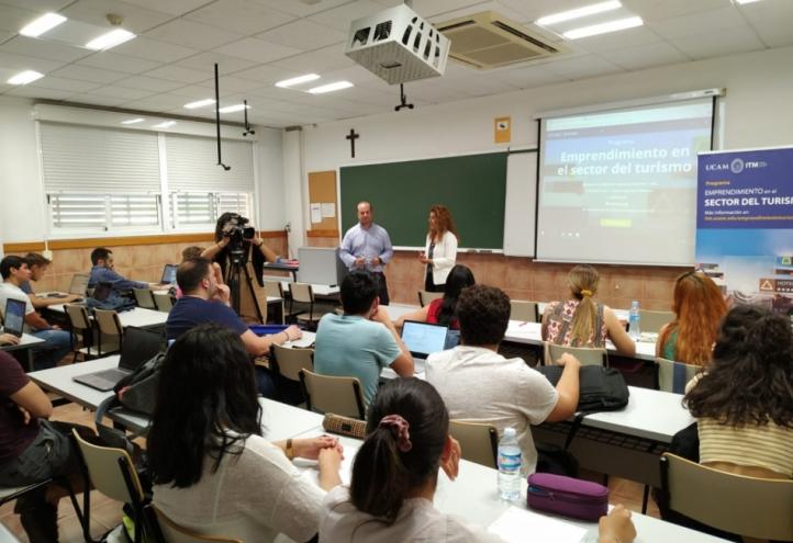 Training to promote new business models