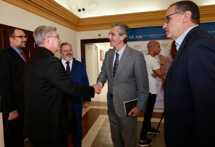 UCAM students of Business Administration and Management (BBA) will be able to obtain a diploma also from the European University of Rome