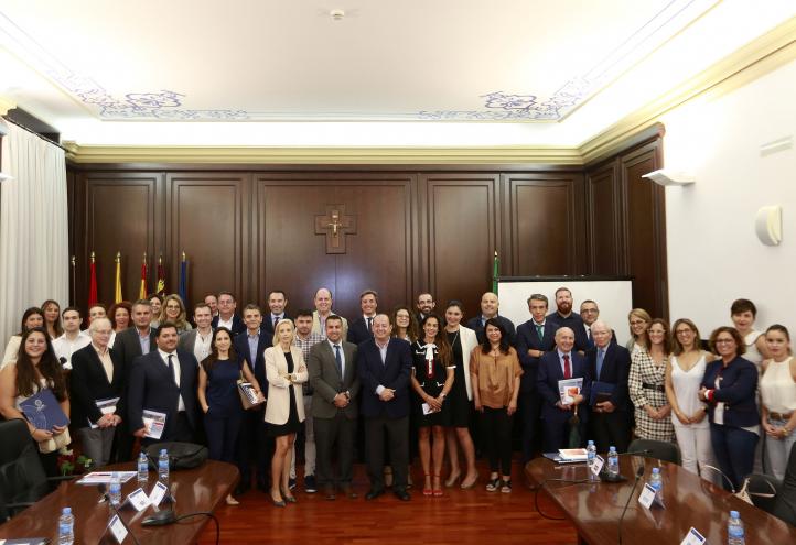 The Law on Non-Financial Information is the focus of the first #LídeRES meeting