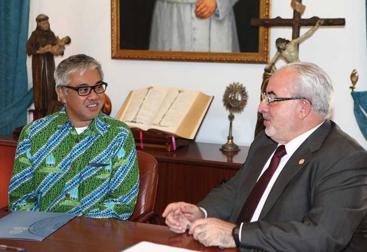 UCAM reinforces its presence in Asia