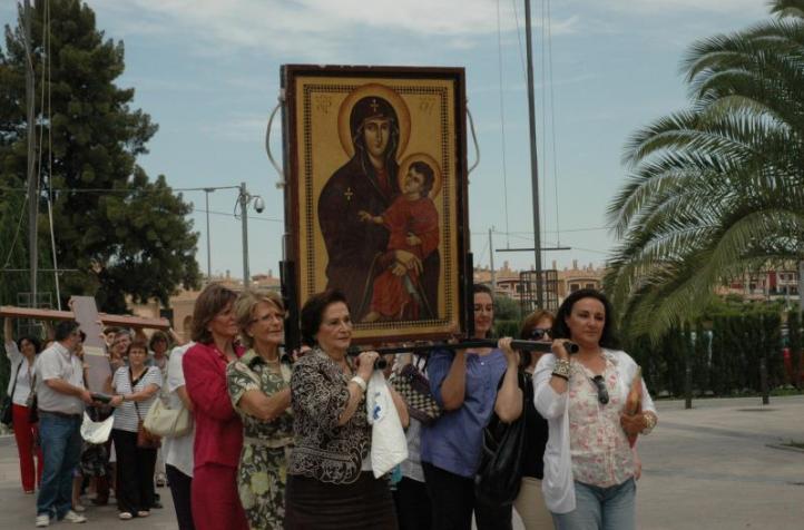 Photos of the WYD Cross visit