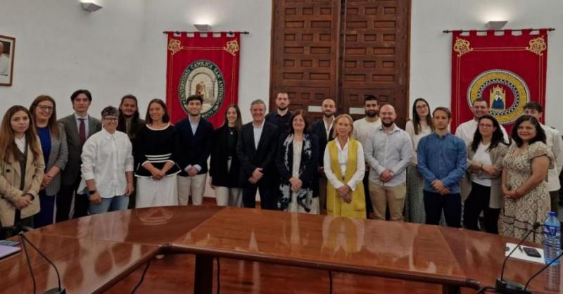Ucam Students Appreciate The Personalised Attention And Being Listened To Ucam Catholic Ucam Students Appreciate The Personalised Attention And Being Listened To Ucam Catholic